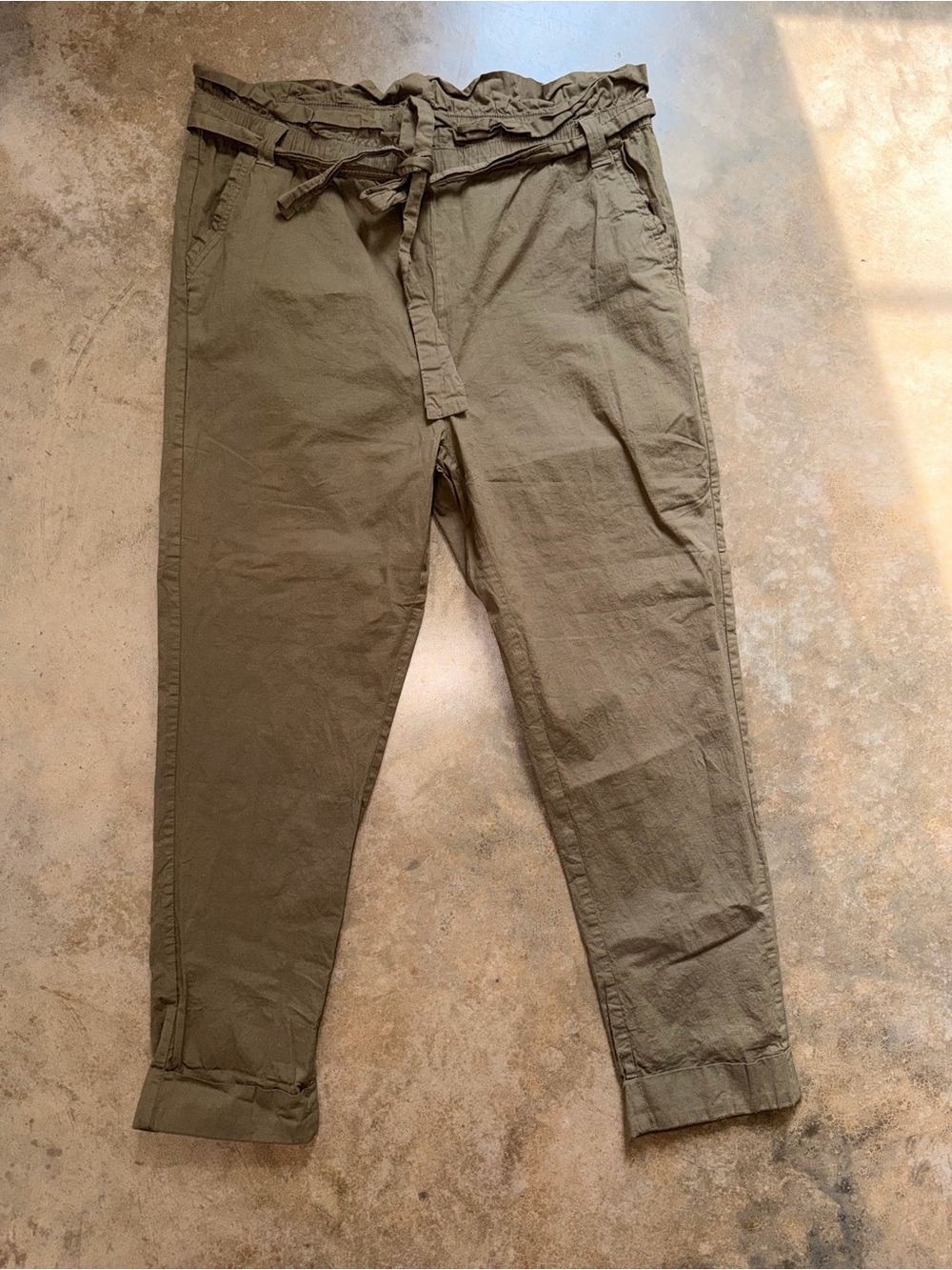 Women’s 2X High-Rise Paperbag Chino Pants in Olive Utility XXL Cargo 2XL - Picture 9 of 11